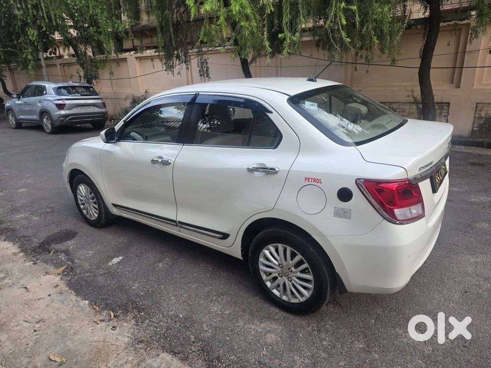 Maruti Suzuki Swift Dzire Vxi Optional, 2023, Cng & Hybrids