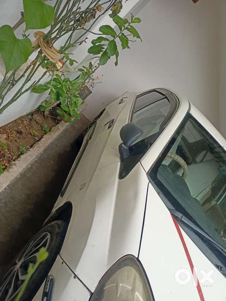 Honda Amaze 2015 Petrol 135000 Km Driven