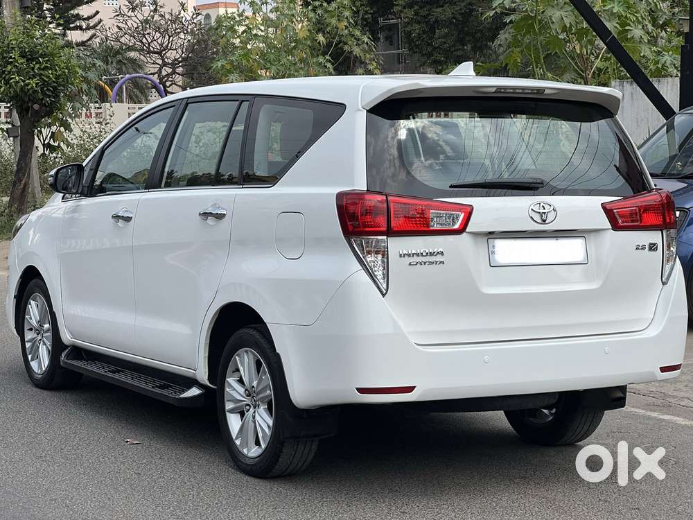 Toyota Innova Crysta 2.8z Automatic, 2018, Diesel