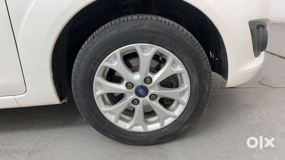 Ford Figo 1.2 Duratec Petrol Titanium, 2013, Petrol