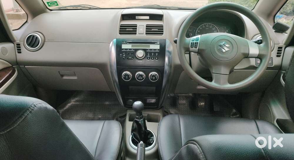 Maruti Suzuki Sx4 Zxi Mt Bsiv, 2011, Petrol