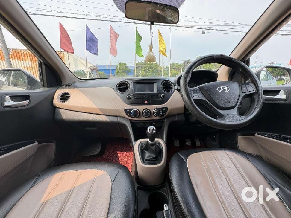 Hyundai Grand I10 Sportz, 2017, Petrol