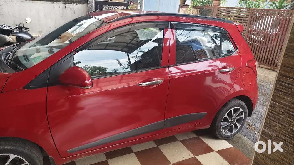 Grand I10 Asta 1.2 Bsiv (fiery Red)