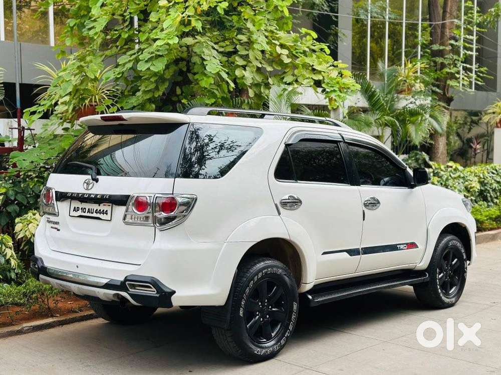 Toyota Fortuner 3.0 4x4 Manual, 2010, Diesel