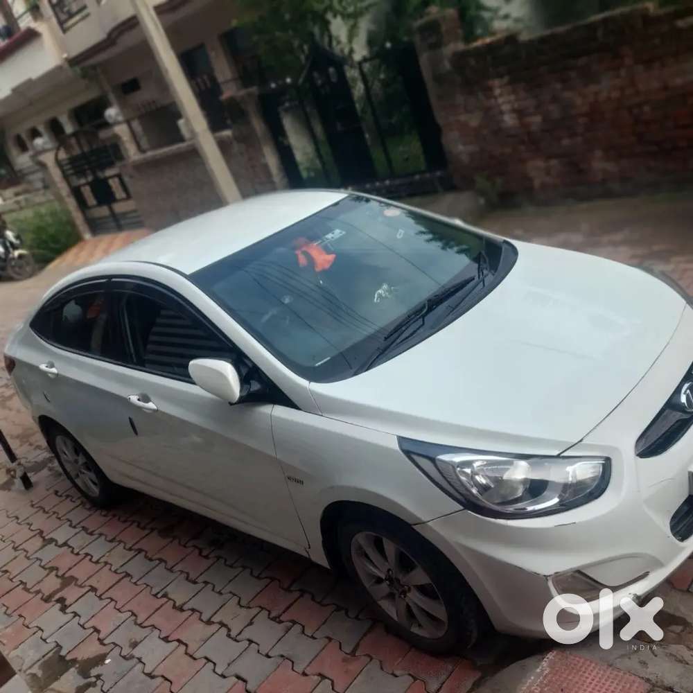 Hyundai Verna 2012 Diesel 78526 Km Driven