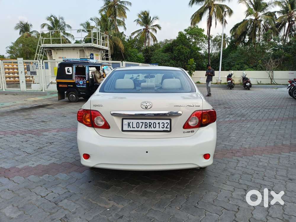 Toyota Corolla Altis 2010-2013 Diesel D4dj, 2011, Diesel