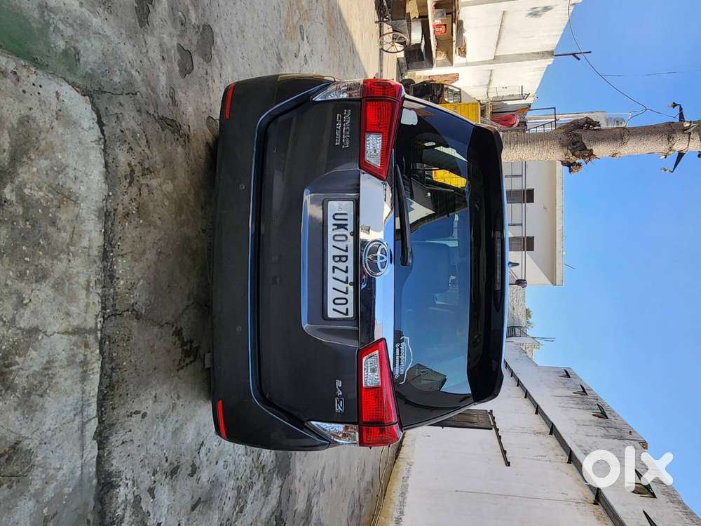 Toyota Innova Crysta 2017