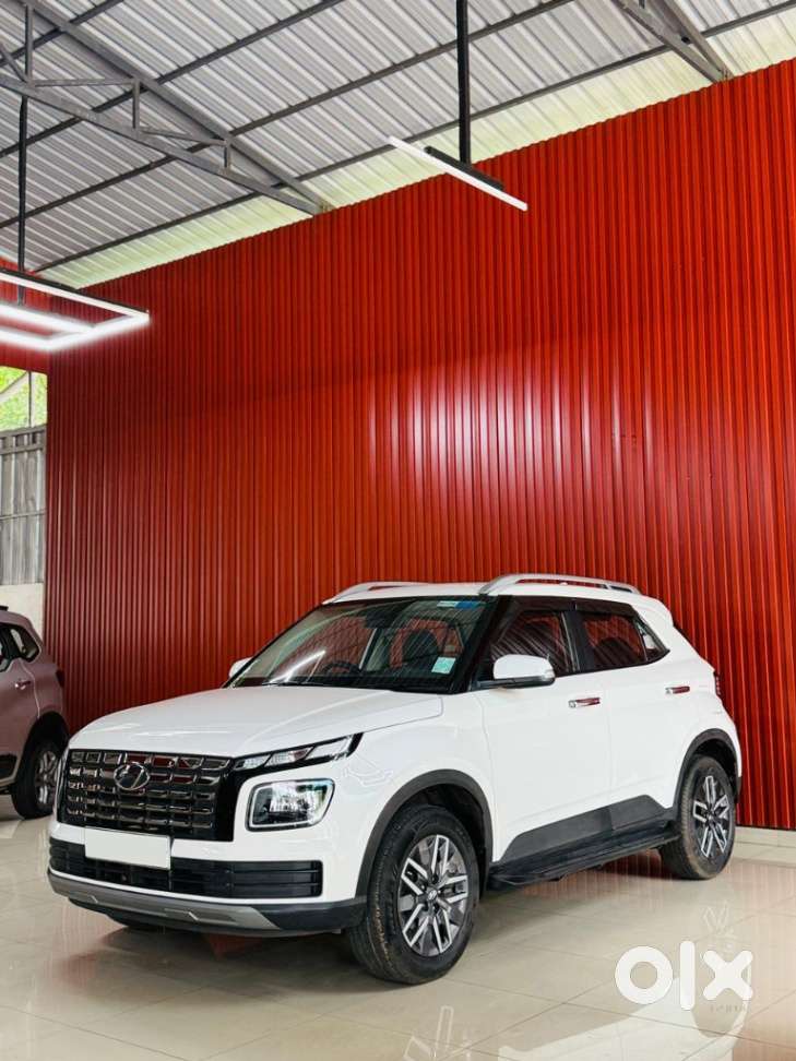 Hyundai Venue S (o) 1.0 Turbo Mt, 2022, Petrol