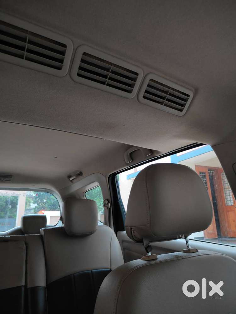 Maruti Suzuki Ertiga Lxi 2014