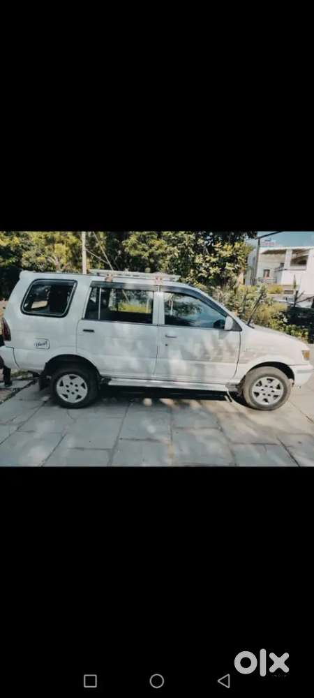 Chevrolet Tavera Neo 3 2017