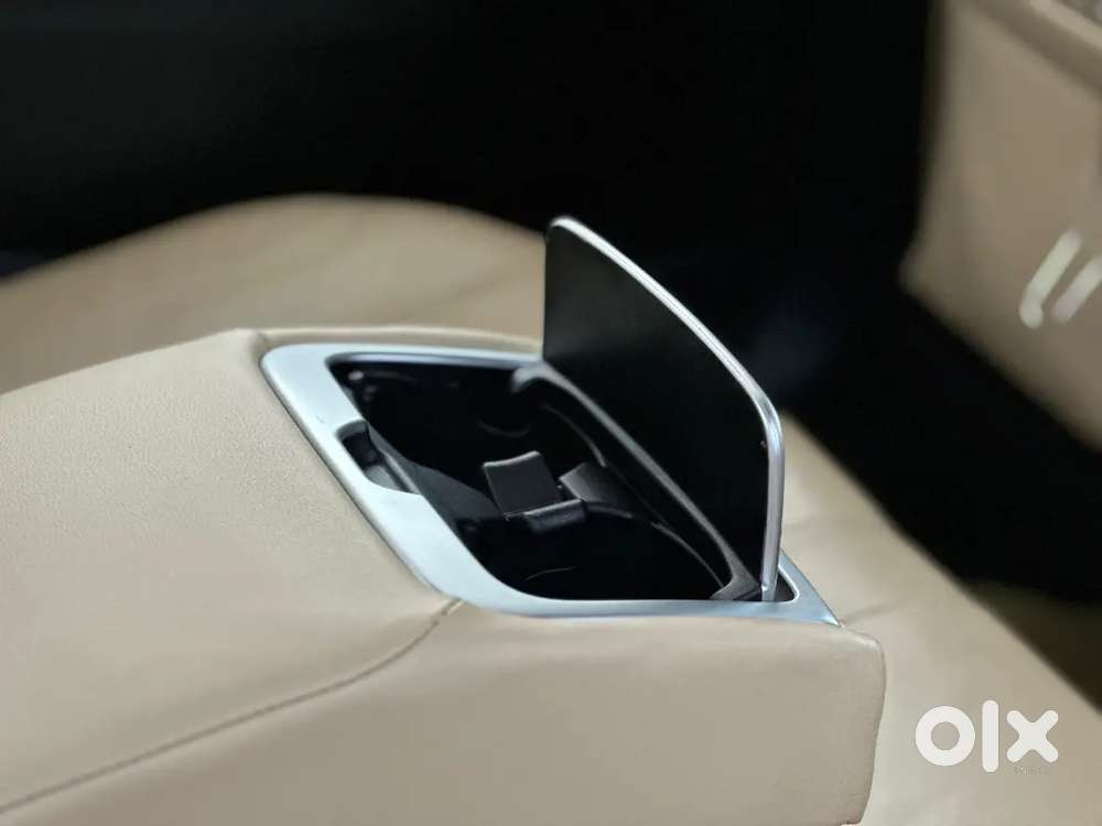 Toyota Corolla Altis Gl Top Of The Line Model