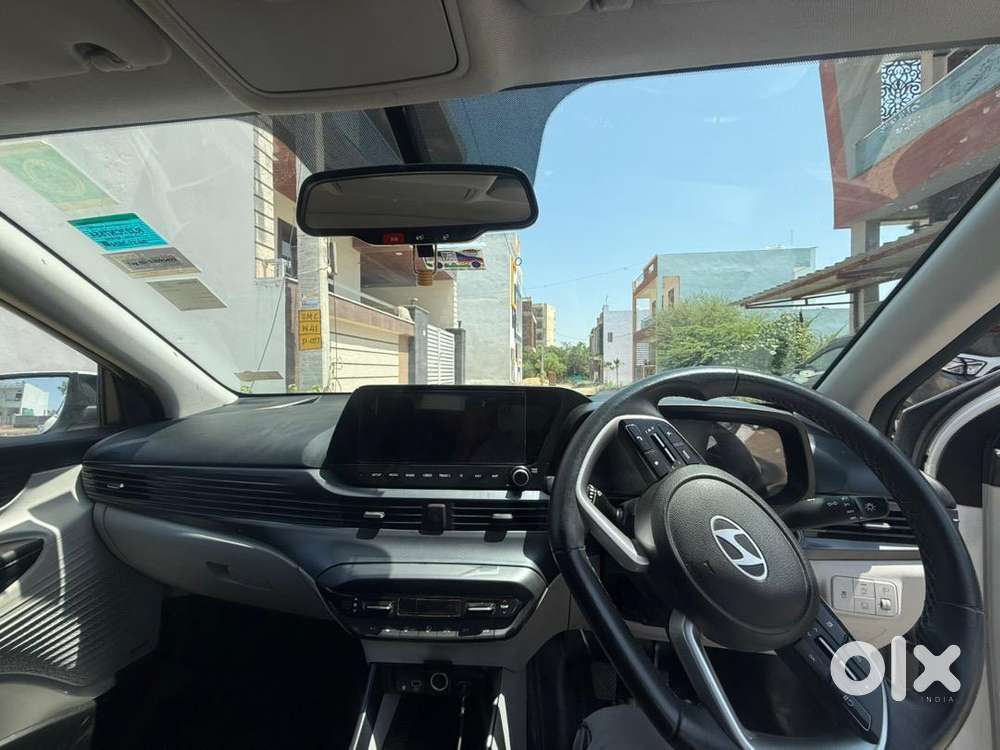 Hyundai I20 2024 Petrol 28000 Km Driven