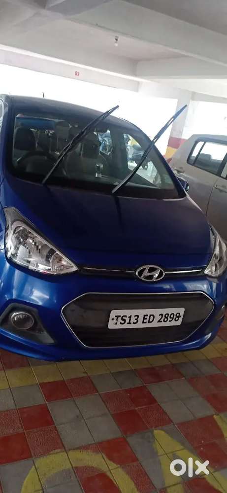 Hyundai Xcent Prime 2015 Petrol 125000 Km Driven