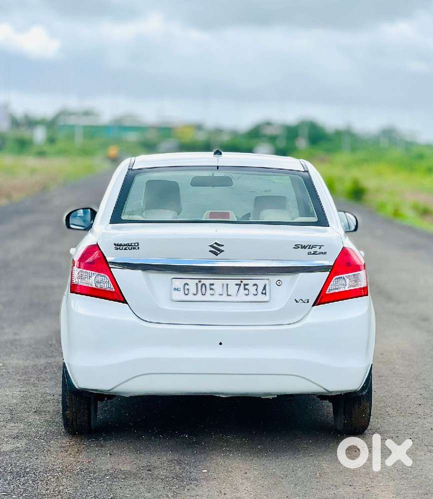 Maruti Suzuki Dzire, 2015, Petrol