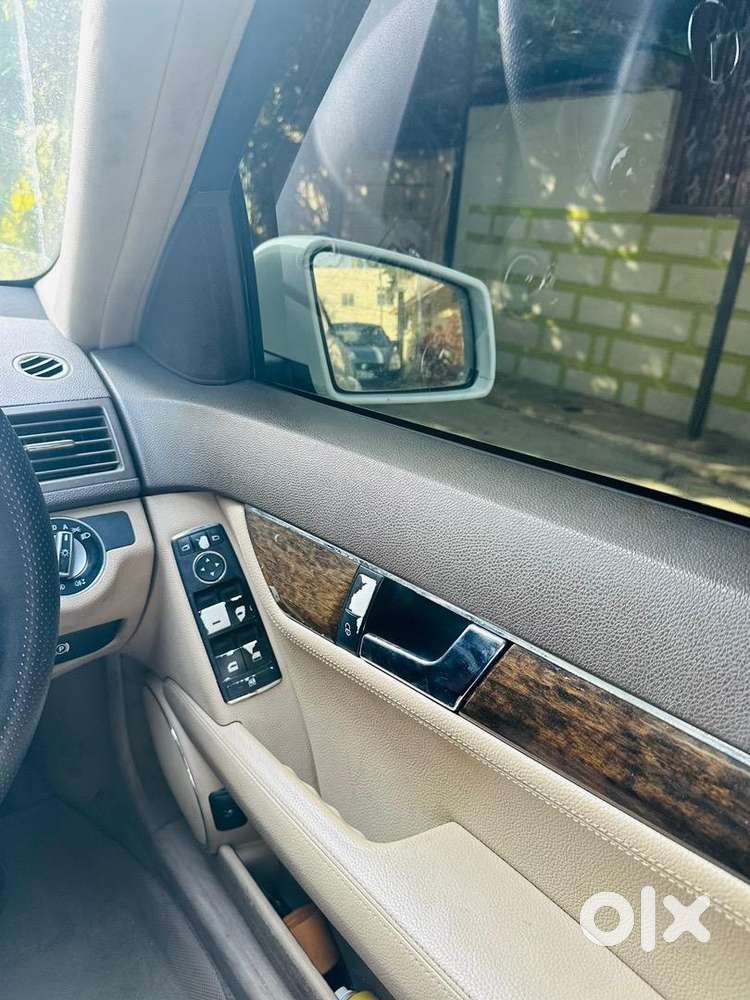 Mercedes-benz C-class 2010 Petrol Well Maintained