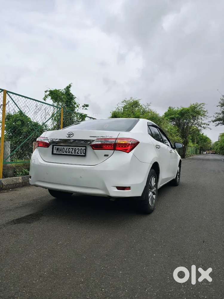 Toyota Corolla Altis 2015