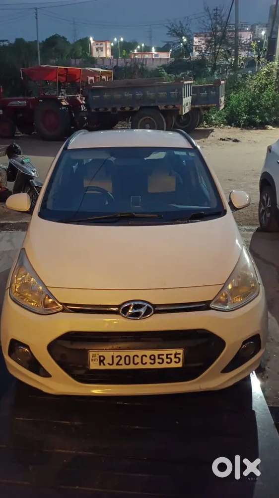 Hyundai Grand I10 Sportz 2013