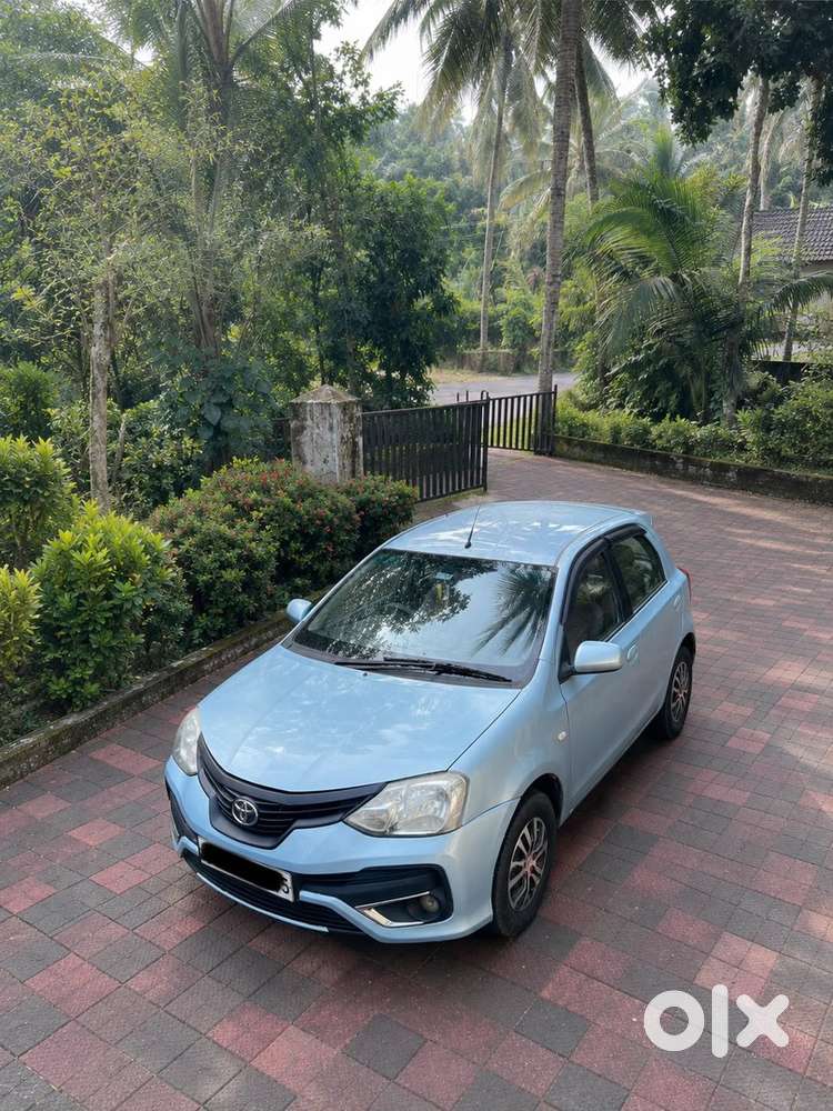 Toyota Etios Liva 2011