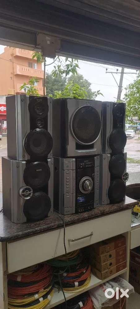 Sony music system