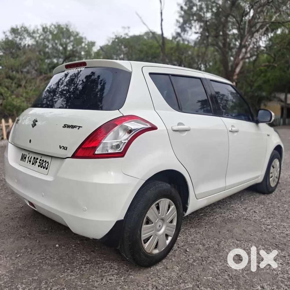Maruti Suzuki Swift Vxi, 2012, Petrol