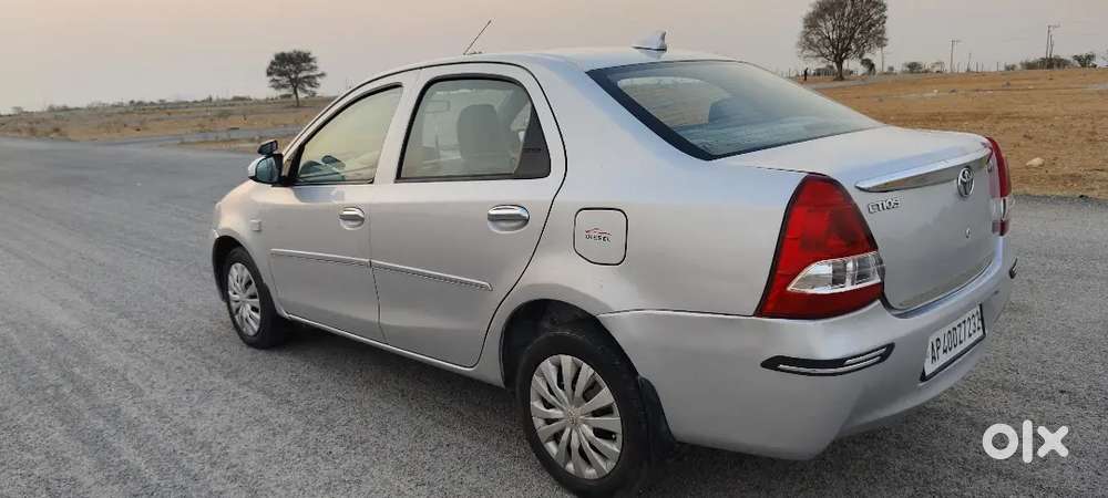 Toyota Etios 2015 Diesel Showroom Track Vehicle