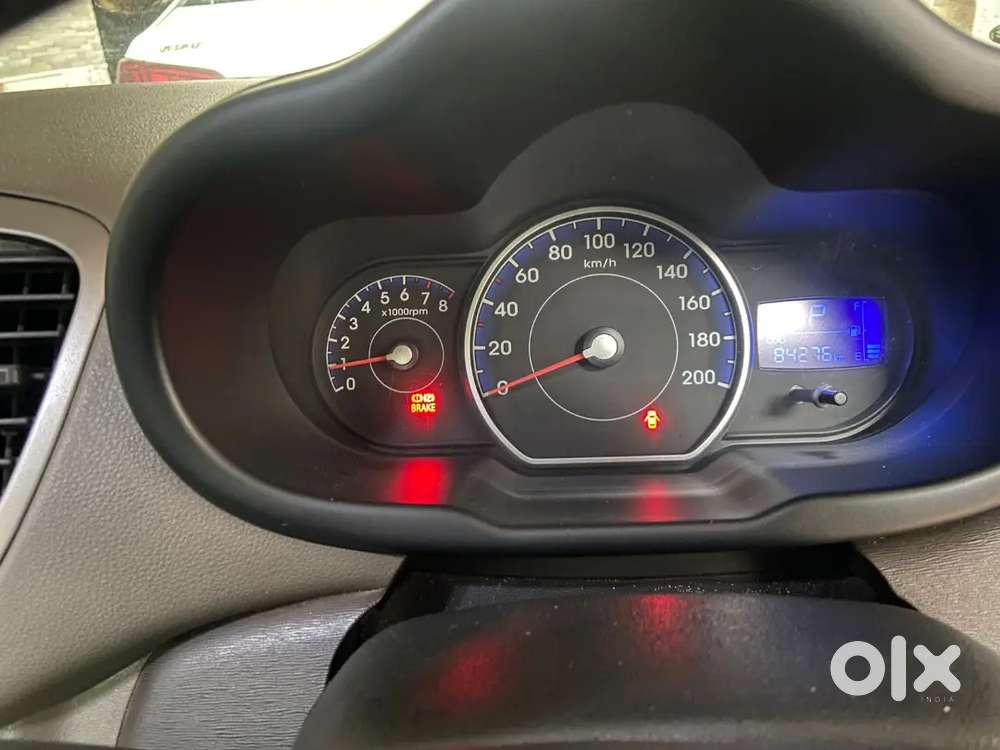 Hyundai I10 Asta Sunroof At 2013