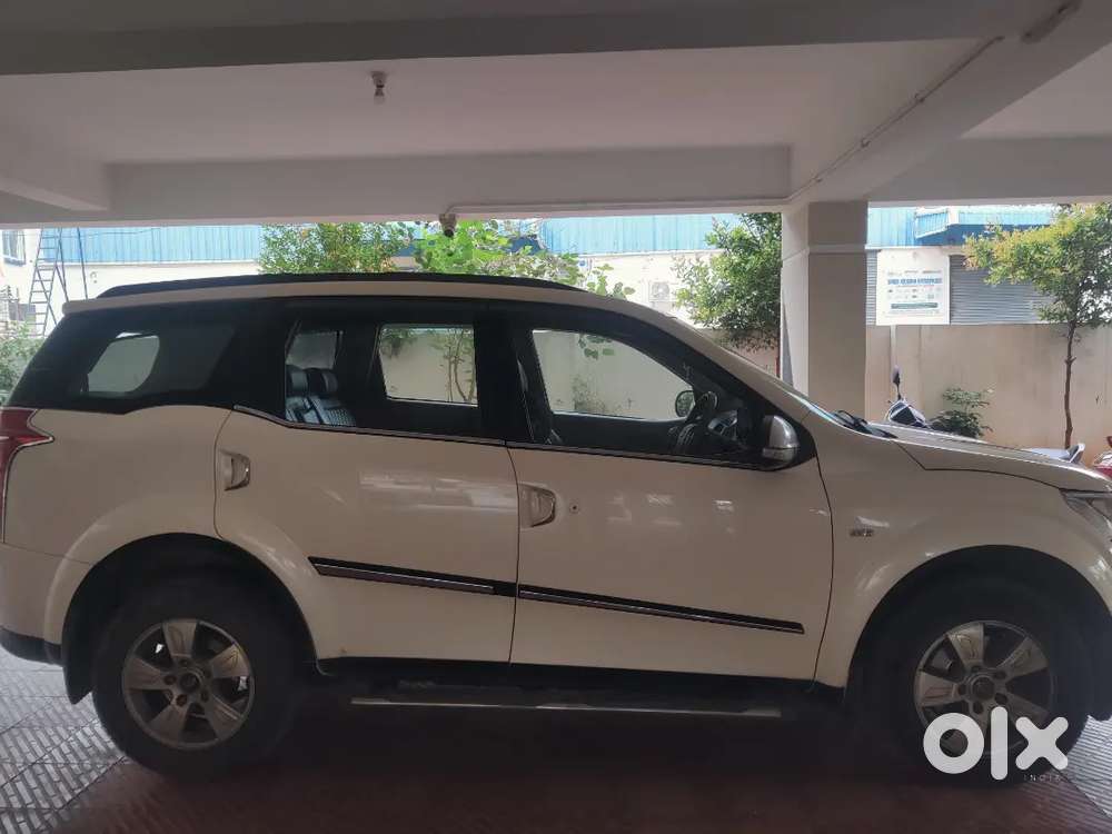 Mahindra Xuv500 2013 Variant W8