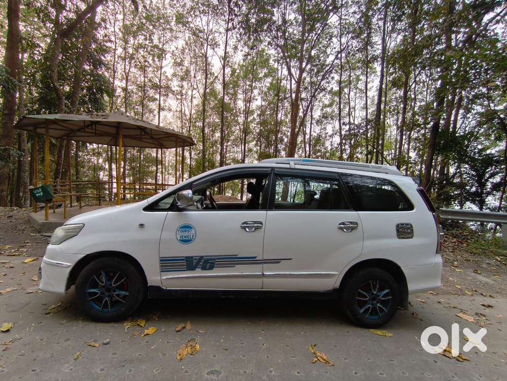 Toyota Innova 2.5 Ev (diesel) Ps 8 Seater Bs Iv, 2014, Diesel