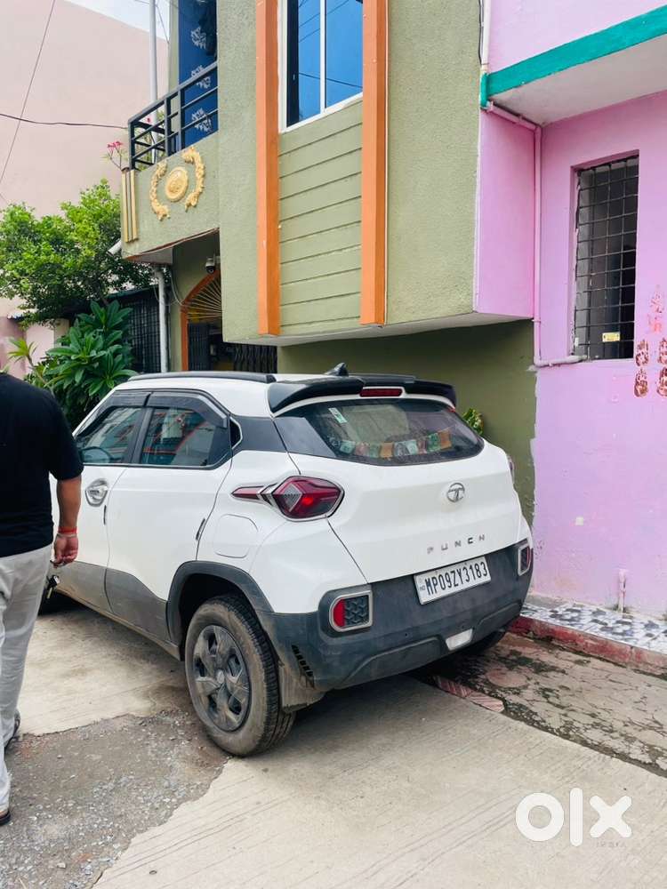 Tata Punch Petrol 2023