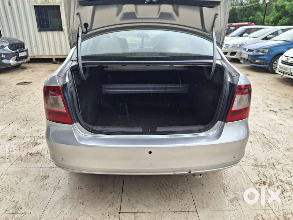Skoda Rapid [ ] 1.5 Style Plus Tdi At, 2015, Diesel