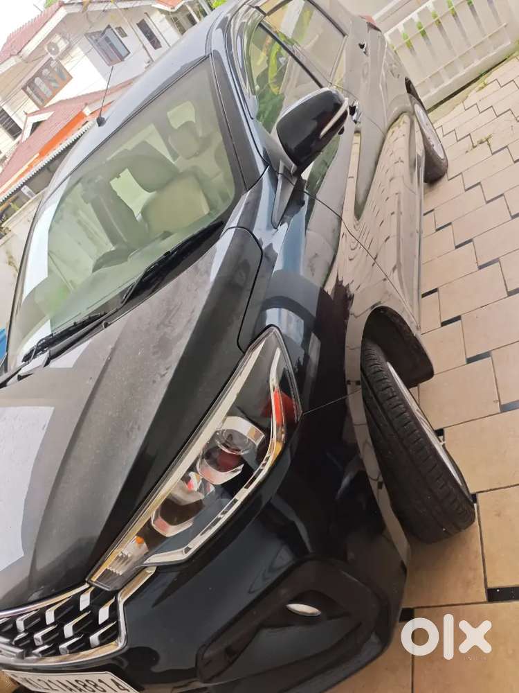 Maruti Suzuki Ertiga Vxi Automatic 2025