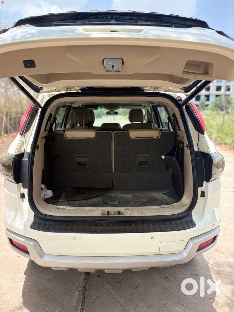 Ford Endeavour 3.2 Trend At 4x4, 2016, Diesel