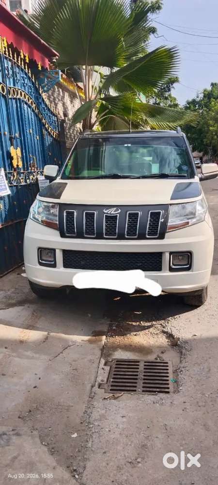Mahindra Tuv 300 2016