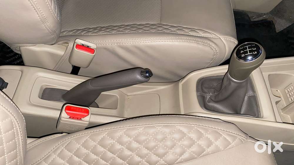 Maruti Suzuki Ertiga 2022-2023  Vxi, 2023, Petrol