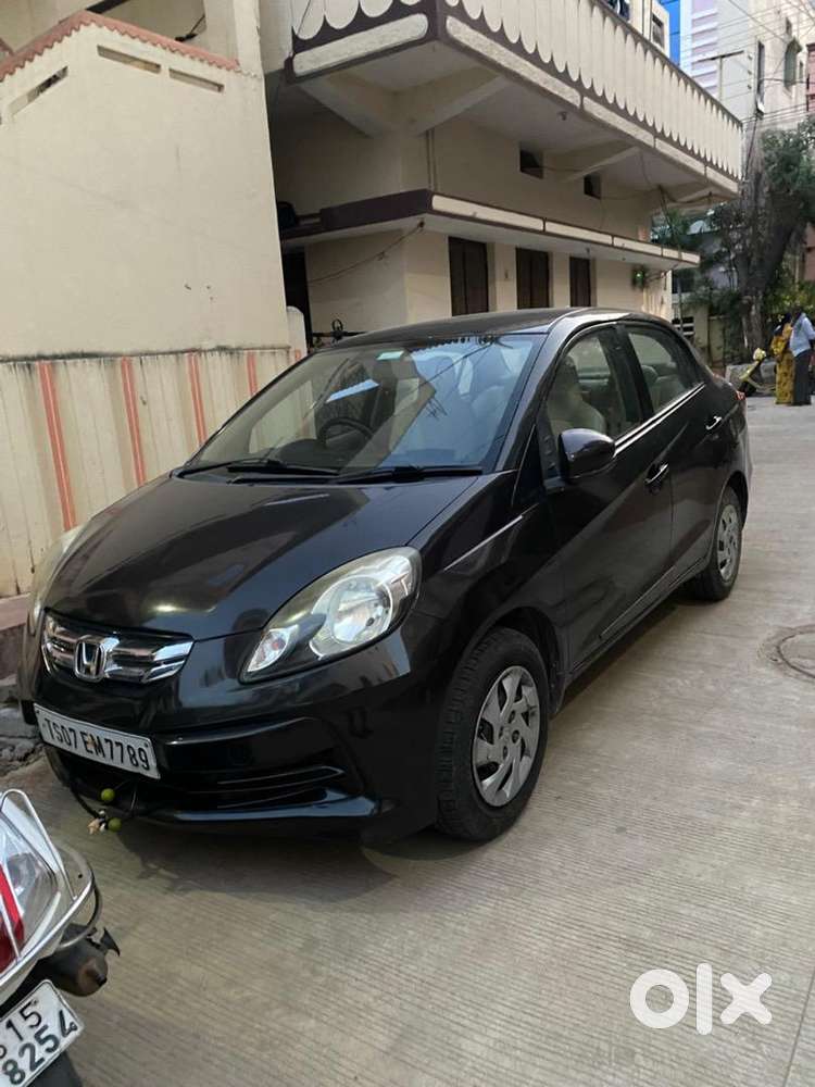 Honda Amaze 2015 Diesel Well Maintained