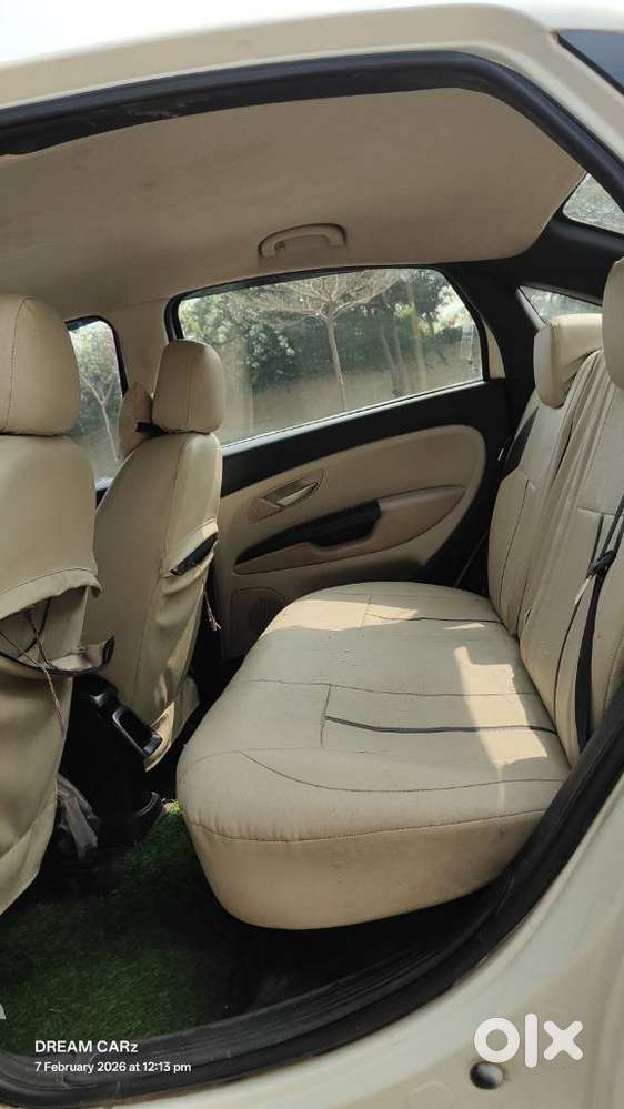 Fiat Linea Power Up 1.4 T-jet Emotion, 2014, Petrol