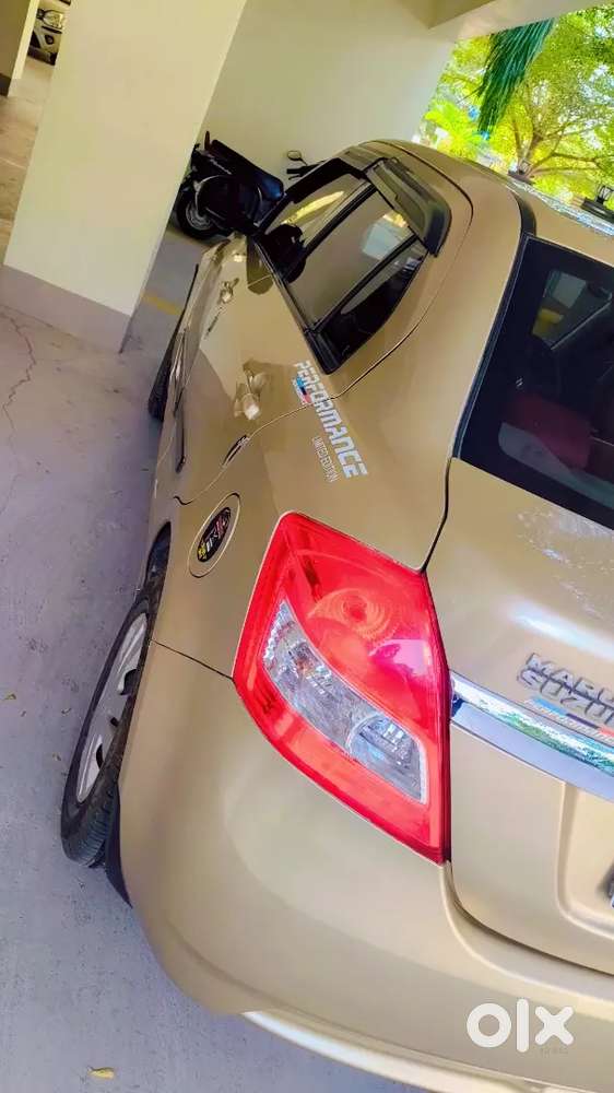Maruti Swift Dzire 2015