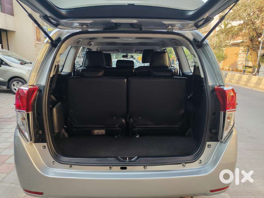 Toyota Innova Crysta [2020-ongoing] 2.4 Gx 8 Str, 2020, Diesel