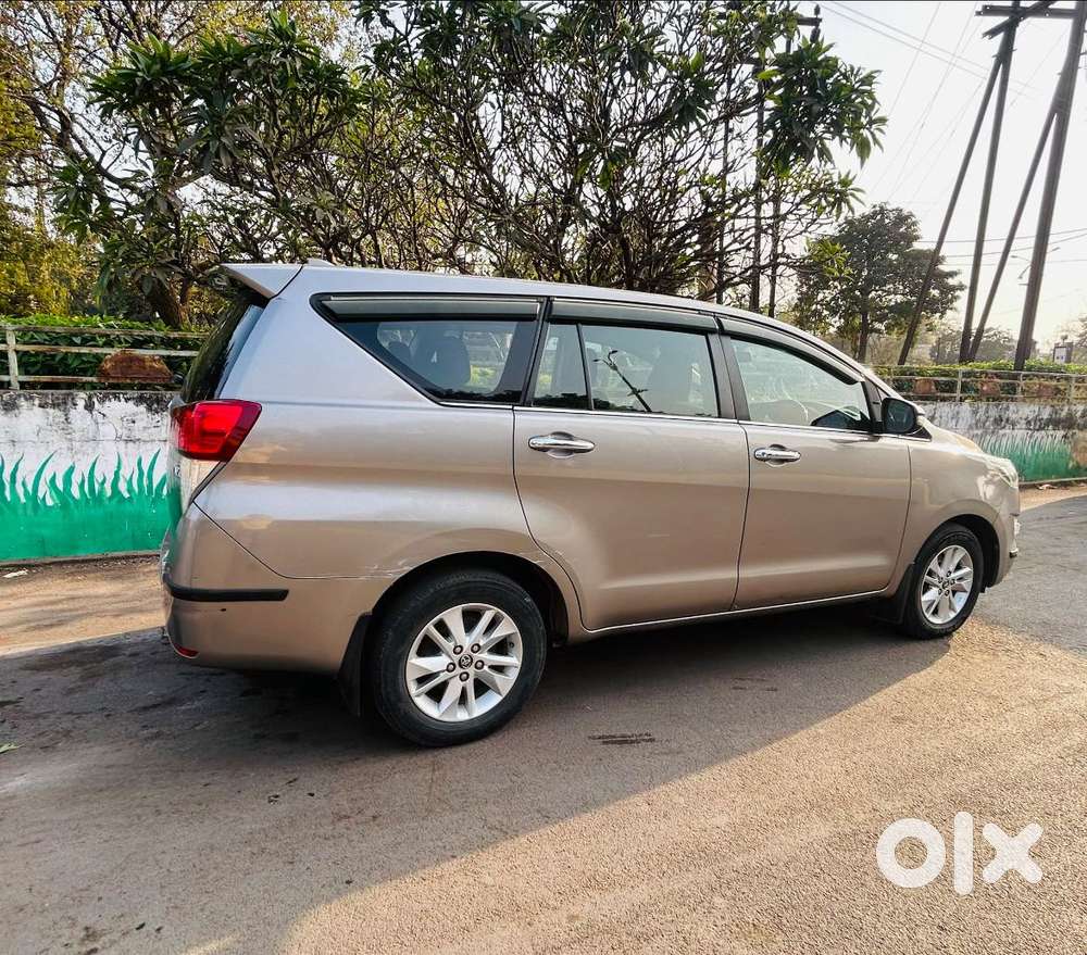 Toyota Innova Crysta 2.4 V, 2018, Diesel