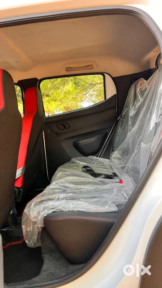 Renault Kwid 1.0 Rxt Optional, 2023, Petrol