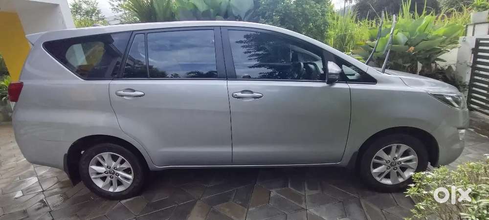 Toyota Innova Crysta 2019