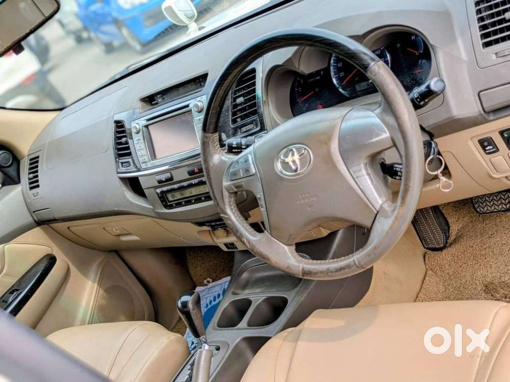 Toyota Fortuner 4x2 At, 2013, Diesel
