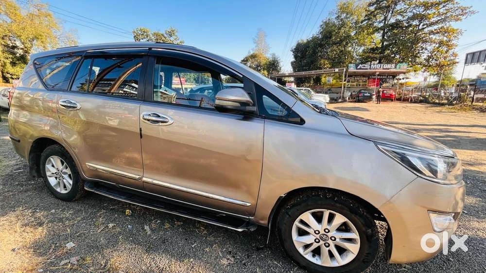 Toyota Innova Crysta 2019 Diesel Well Maintained