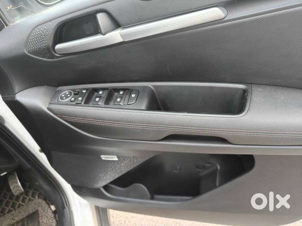 Kia Sonet Gtx Plus Dct, 2022, Petrol