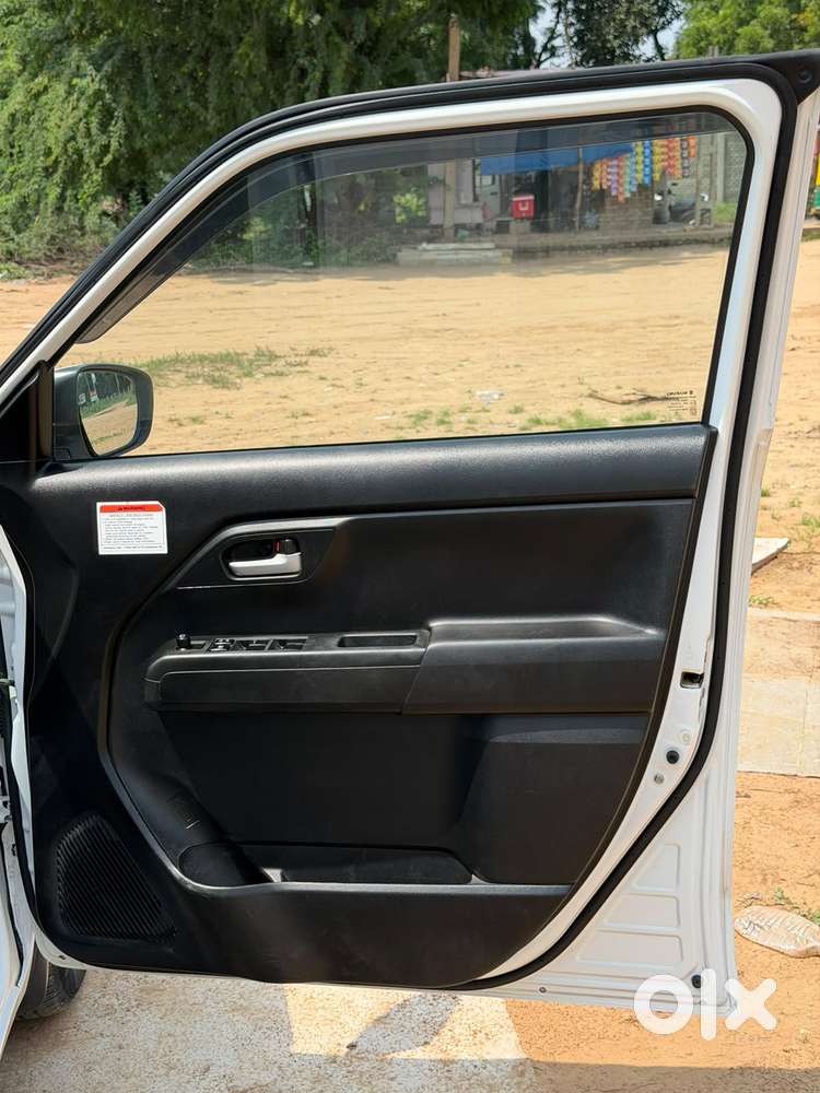 Maruti Suzuki Wagon R Vxi 1.0 Cng, 2023, Cng & Hybrids