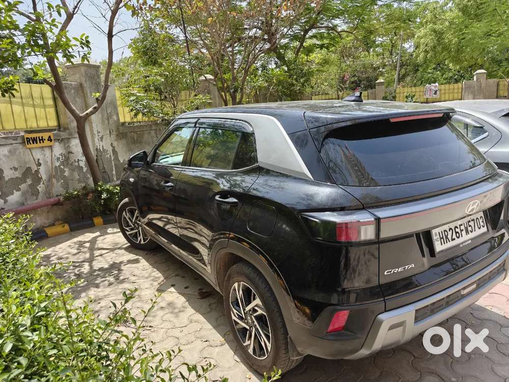 Hyundai Creta Black Colour 9 Month Old