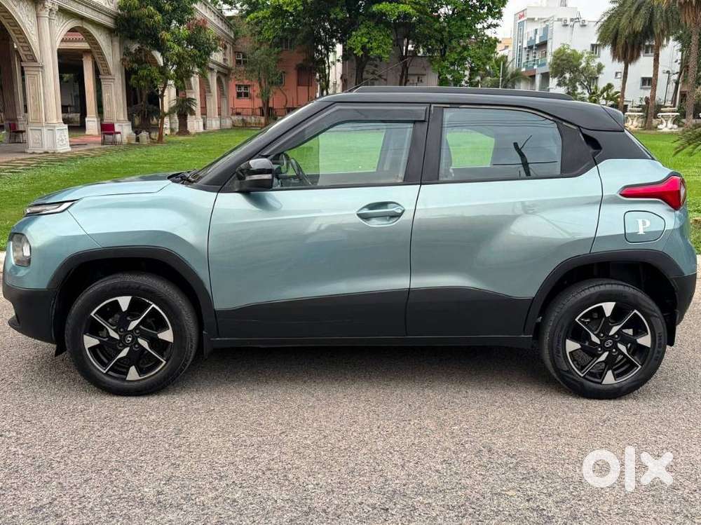 Tata Punch 1.2 Revotron Creative Dual Tone, 2021, Petrol