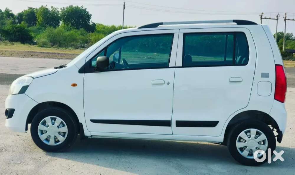  Maruti Suzuki Wagonr  Company Fitted Cng  Well Maintained