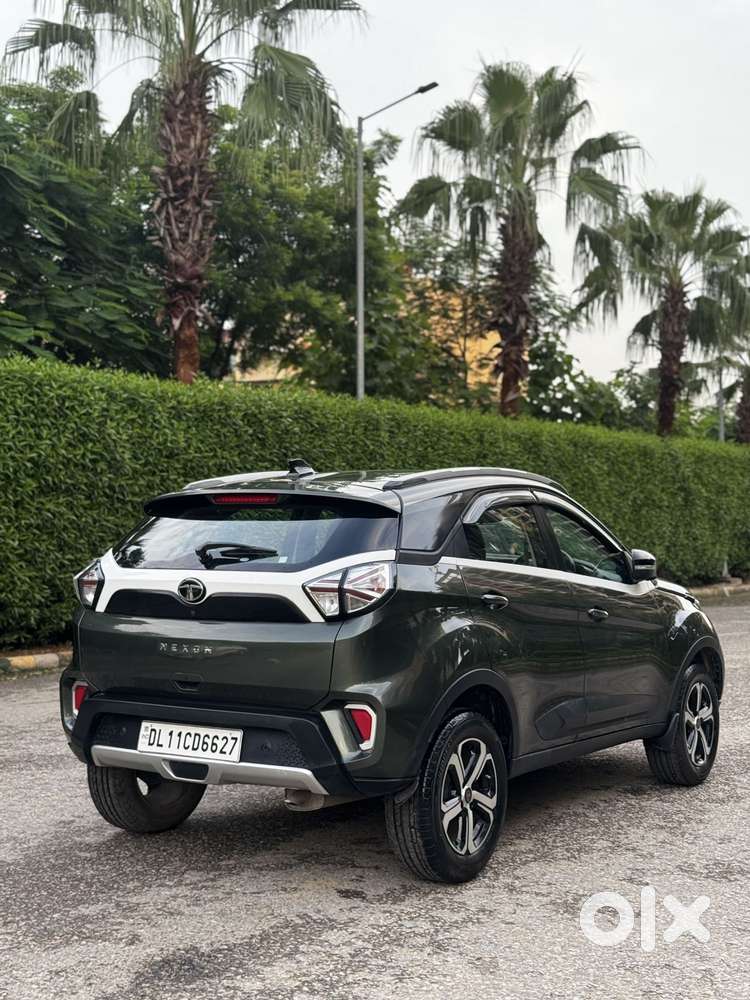 Tata Nexon 1.2 Revotron Xza Plus, 2023, Petrol