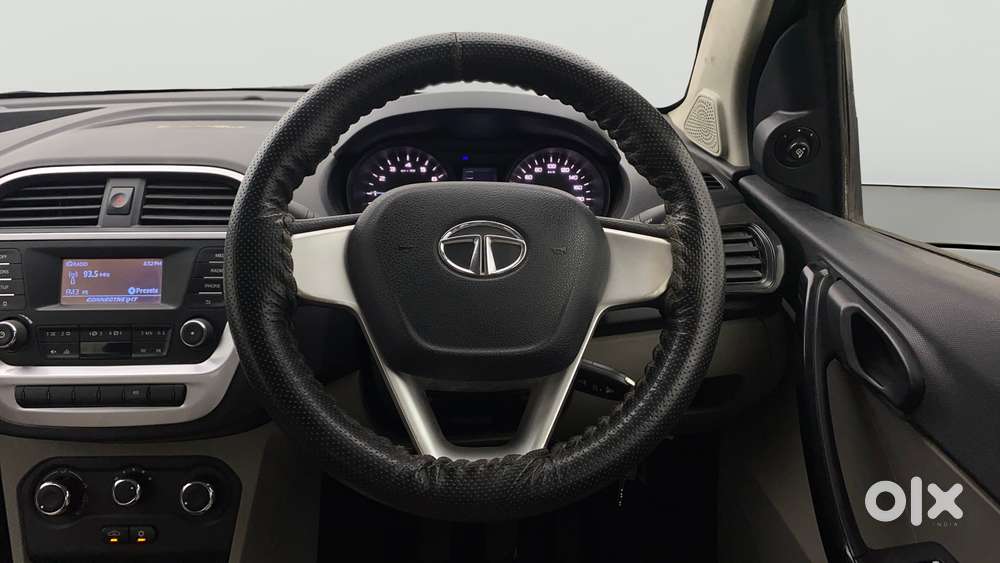Tata Tiago 1.2 Revotron Xt, 2016, Petrol